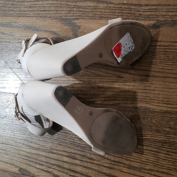 Open Toe Tan Wedges - Picture 7 of 10